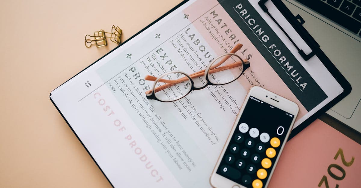 Graph showing the economic order quantity point where ordering costs and carrying costs intersect at minimum total cost